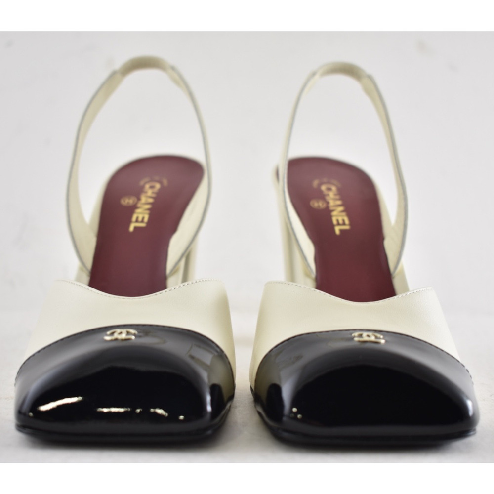 Chanel 26S Blazy Ivory Black Square Toe Sling CC Slingback Block Heel Pump 40 - Picture 15 of 16